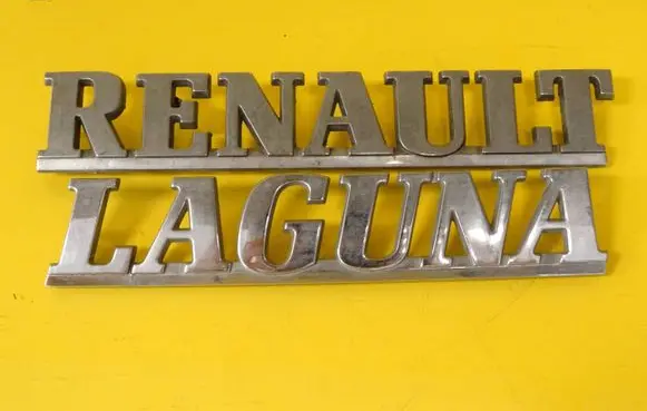 Renault Laguna I Manufacturers badge/model letters 