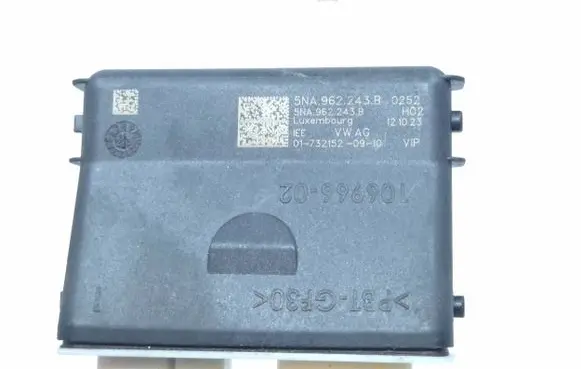 Skoda Kodiaq Tailgate/trunk control unit/module 565962235E 00703202 110070320210