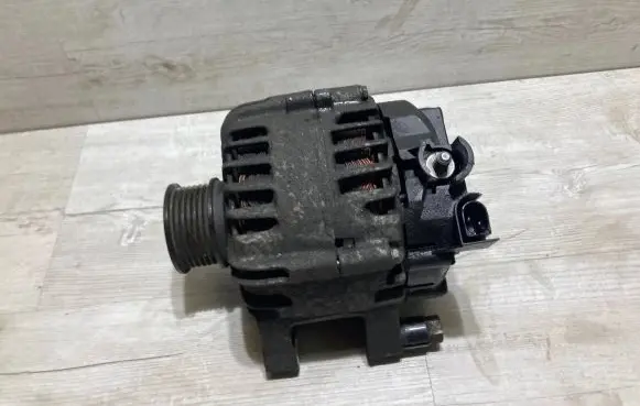 Generator/alternator