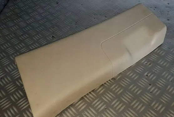 Land Rover Range Rover L405 (B) pillar trim (top) CTRM72010A1