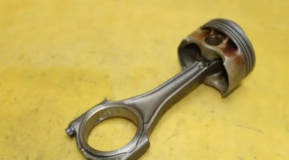 Audi A6 S6 C6 4F Piston with connecting rod 07L107104R