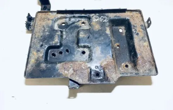 Hyundai Tucson JM Battery box tray 