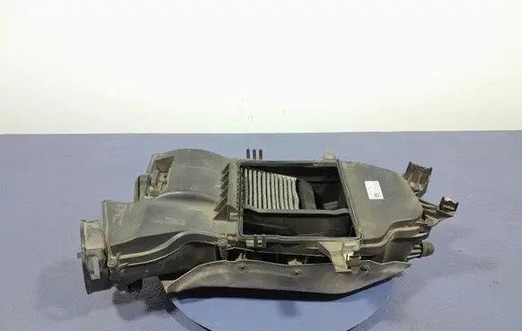 Mercedes-Benz GLC X253 C253 Air filter box A6510900700