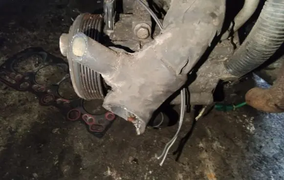 Ford Mondeo MK II Air conditioning (A/C) compressor (pump)