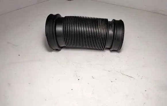 Audi A6 S6 C5 4B Air intake hose/pipe 8D0129627