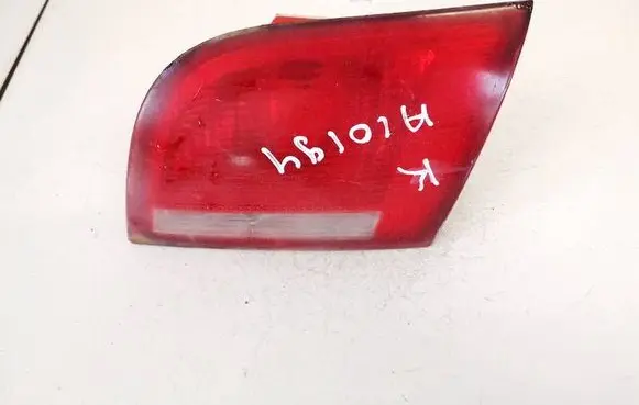 Audi A3 S3 8P Tailgate rear/tail lights 8p4945094b
