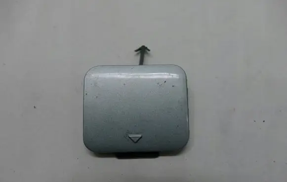 BMW 5 E39 Front tow hook cap/cover 81593531