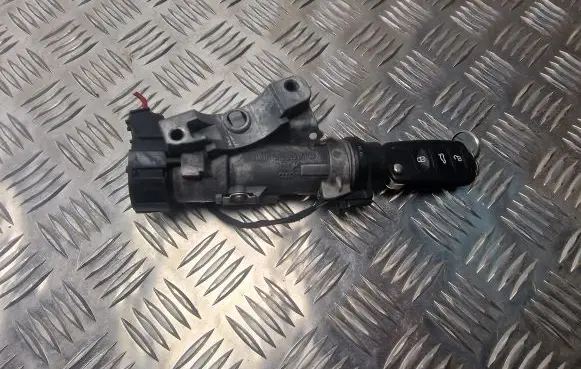 Volkswagen Polo V 6R Ignition lock 6R0905851B