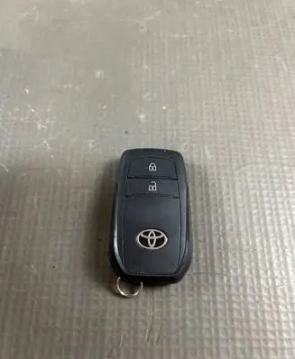Toyota C-HR II Ignition key/card B3N2K2R