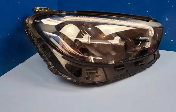 Mercedes-Benz E W213 Headlight/headlamp 2139067609 1EX2576