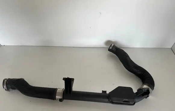Intercooler hose/pipe