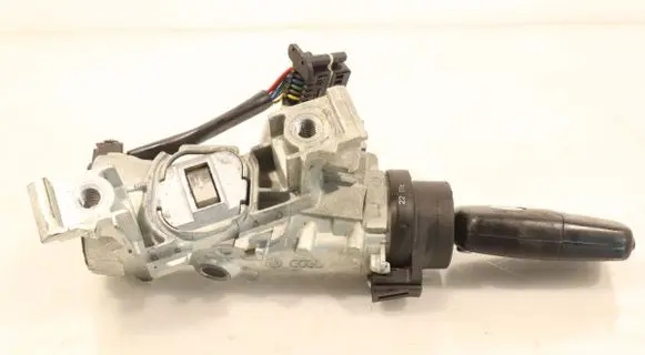 Volkswagen Golf V Ignition lock 1K0905865