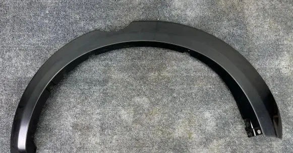 Mitsubishi L200 Rear arch trim 7420A107 L909