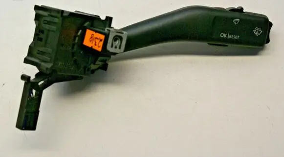 Skoda Fabia Mk2 (5J) Wiper control stalk 1K0953519C
