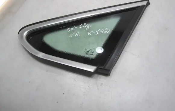 Volkswagen Sharan Front triangle window/glass 7N0845411C