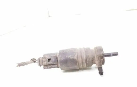 Mercedes-Benz C W203 Windscreen/windshield washer pump
