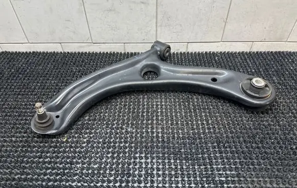 Honda Jazz IV GR Front lower control arm/wishbone