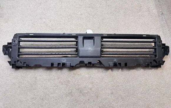 Audi A5 Intercooler air guide/duct channel 8W0807739