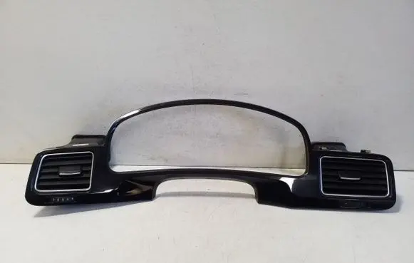 Volkswagen Touareg II Dashboard trim 7P2857190B 7P2857226 7P2819704A
