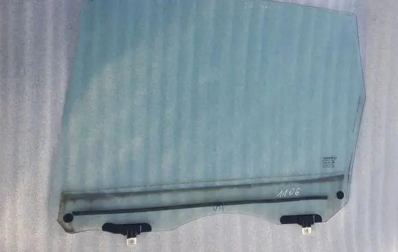 Renault Scenic III - Grand scenic III Rear door window glass 43R00048
