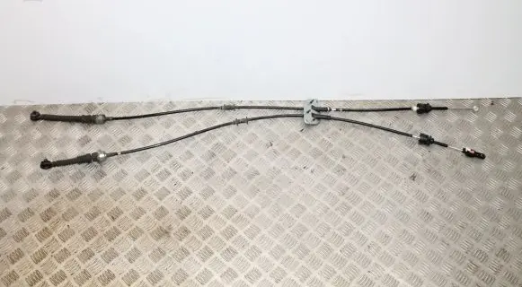 Mazda CX-5 Gear shift cable linkage