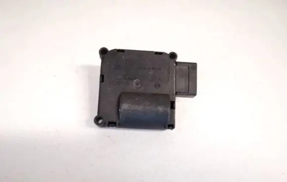 Audi A8 S8 D3 4E Air flap motor/actuator 4f0820511 0132801319