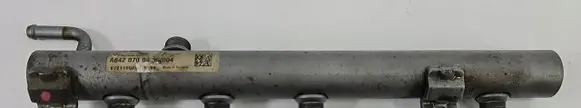 Mercedes-Benz ML W164 Fuel main line pipe A6420700405