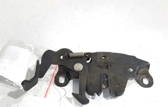 Nissan Qashqai Engine bonnet/hood lock/catch
