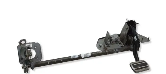 Peugeot 2008 II Brake pedal P1009882A