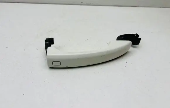 Audi A1 Front door exterior handle 8T0837205A