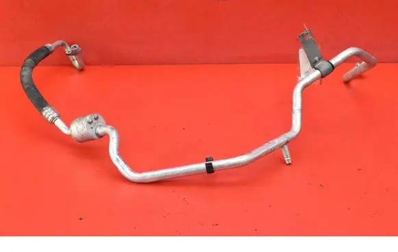 Peugeot 208 I Air conditioning (A/C) pipe/hose 9670090880