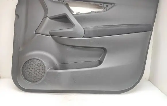 Nissan Qashqai Front door card panel trim 809224EA1A