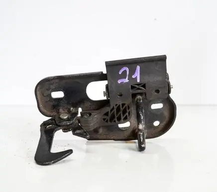 Volkswagen PASSAT B6 Engine bonnet/hood lock/latch loop/hook 3C0823480
