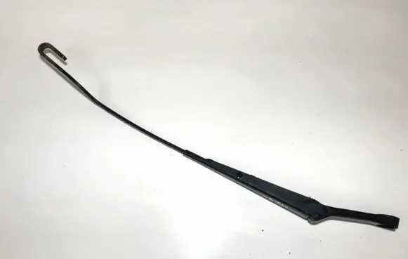 Volkswagen PASSAT B5.5 Front wiper blade arm 3b1955409