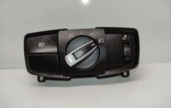 BMW X5 F15 Light switch 9311721 61319865811 61319311721