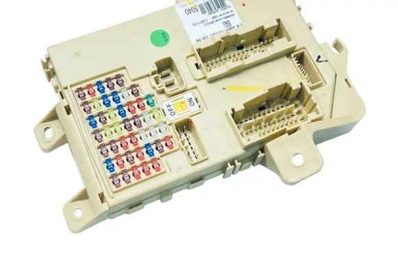 Hyundai i30 Fuse module 91955A5040