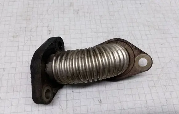 Opel Zafira B EGR valve line/pipe/hose