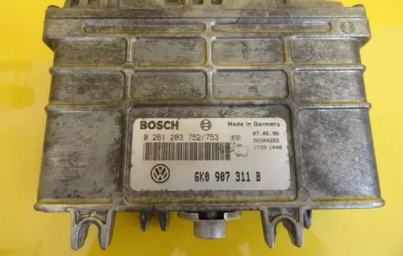 Seat Cordoba (6K) Engine control unit/module 6K0907311B 0261203752