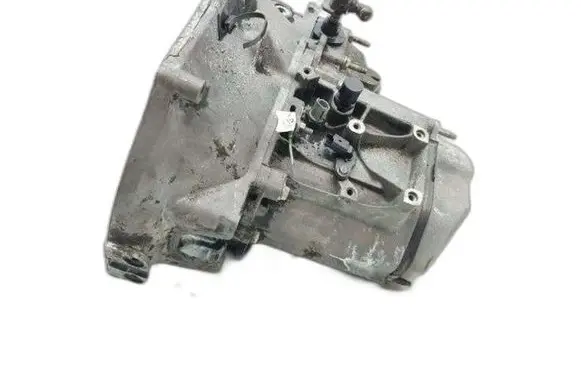 Nissan NV400 Manual 6 speed gearbox 3201001Q4C