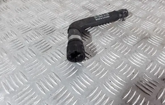 Audi A7 S7 4G Engine coolant pipe/hose