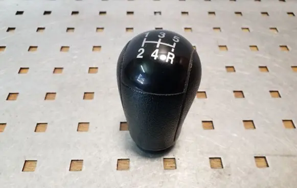 Ford Transit Gear lever shifter trim leather/knob 4723002101