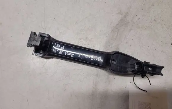 Toyota Avensis T270 Front door exterior handle 9J13 8DAO