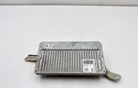 Toyota Yaris Engine control unit/module 896610DC00 MB2755002293