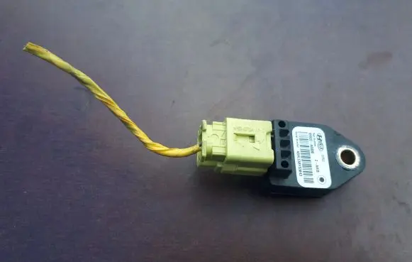 Hyundai i30 Airbag deployment crash/impact sensor 95920A6000