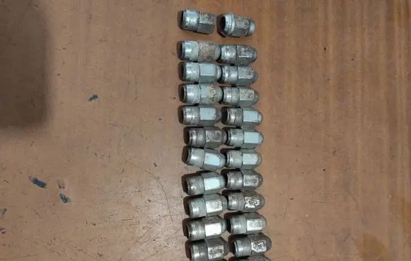 Opel Frontera B Nuts/bolts 