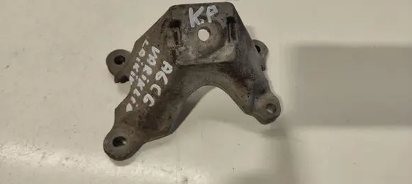 Audi A6 S6 C5 4B Engine mounting bracket A1S112CU1