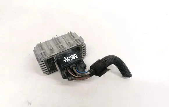 Opel Zafira A Glow plug pre-heat relay 09132691 51299008