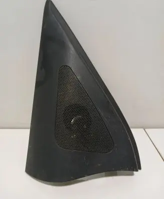 Hyundai Santa Fe Front door high frequency speaker 6M92A