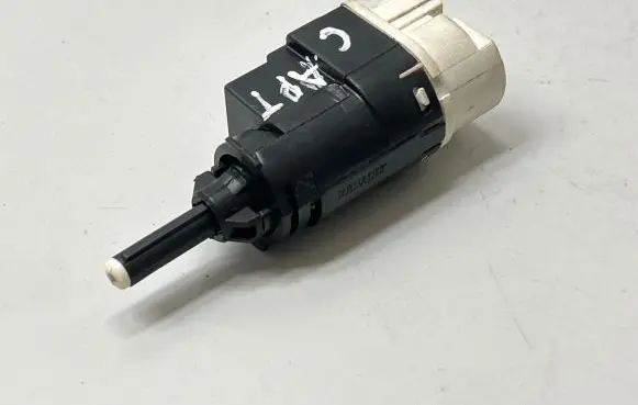 Renault Captur Brake pedal sensor switch 253206170R