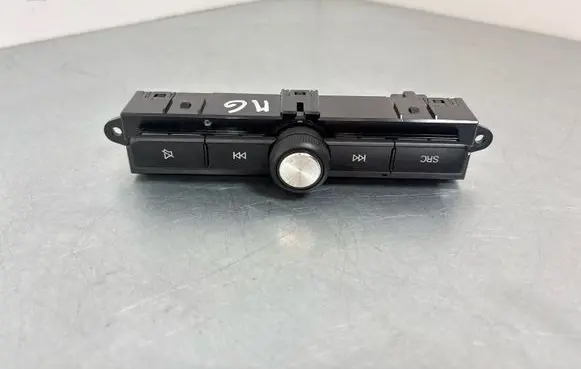MG ZS Head unit multimedia control 10582378